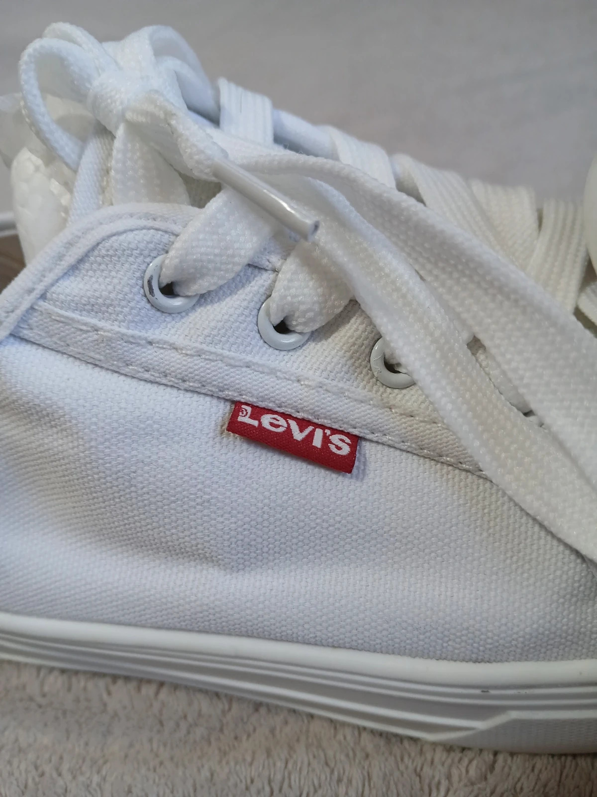 Baskets Levis. – Levi's – taille 38 2