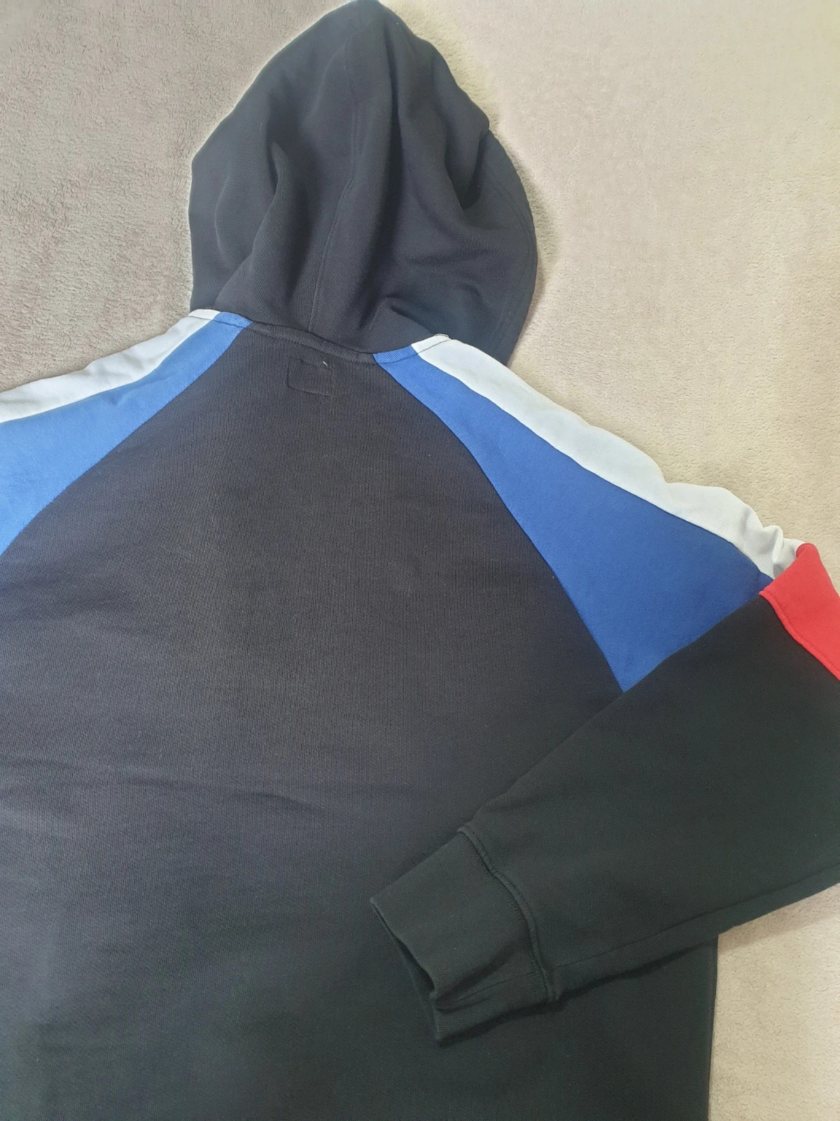 Sweat Levis. – Noir – taille M 4