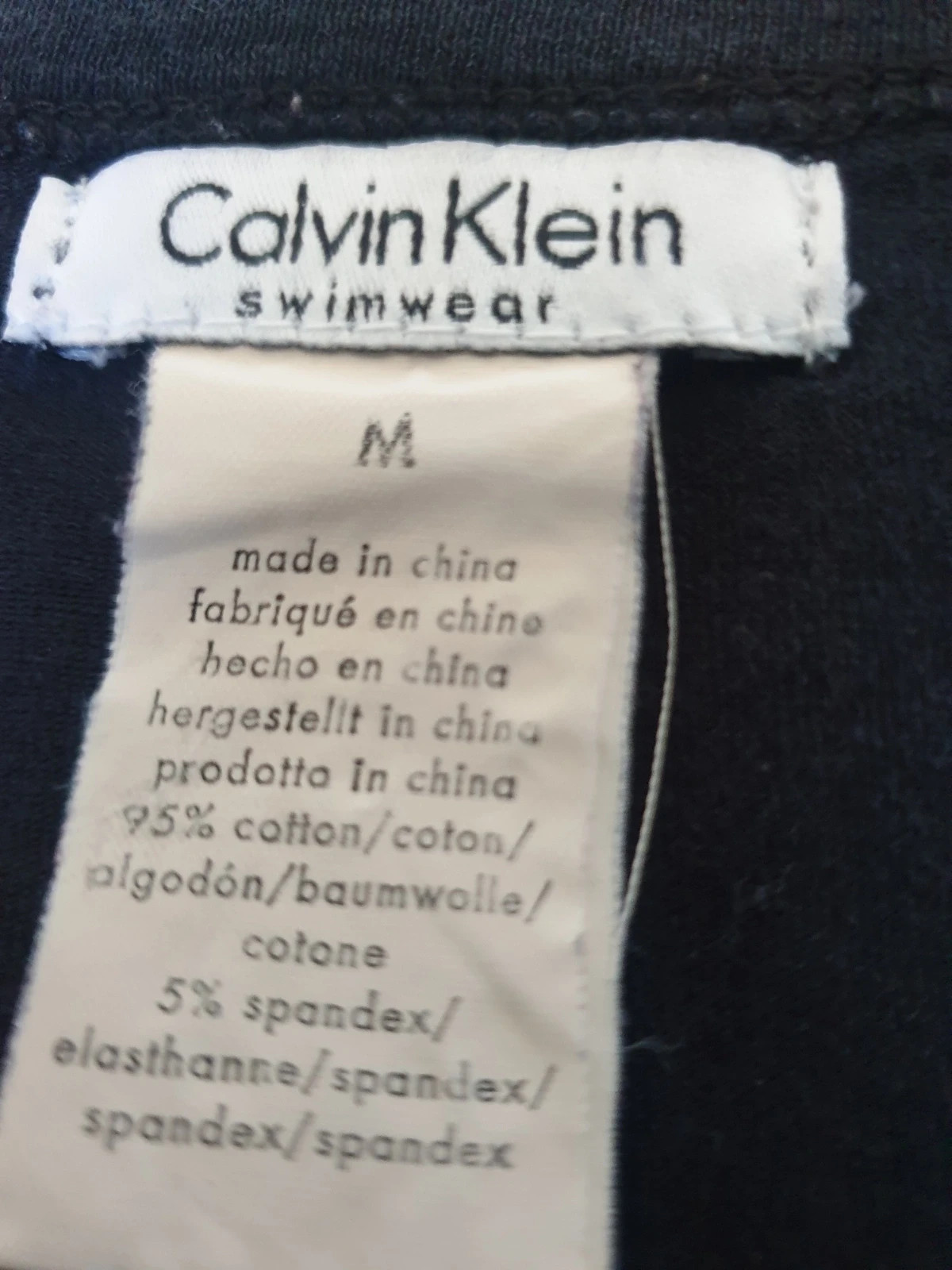 T-shirt calvin Klein. – Calvin Klein – taille M 2