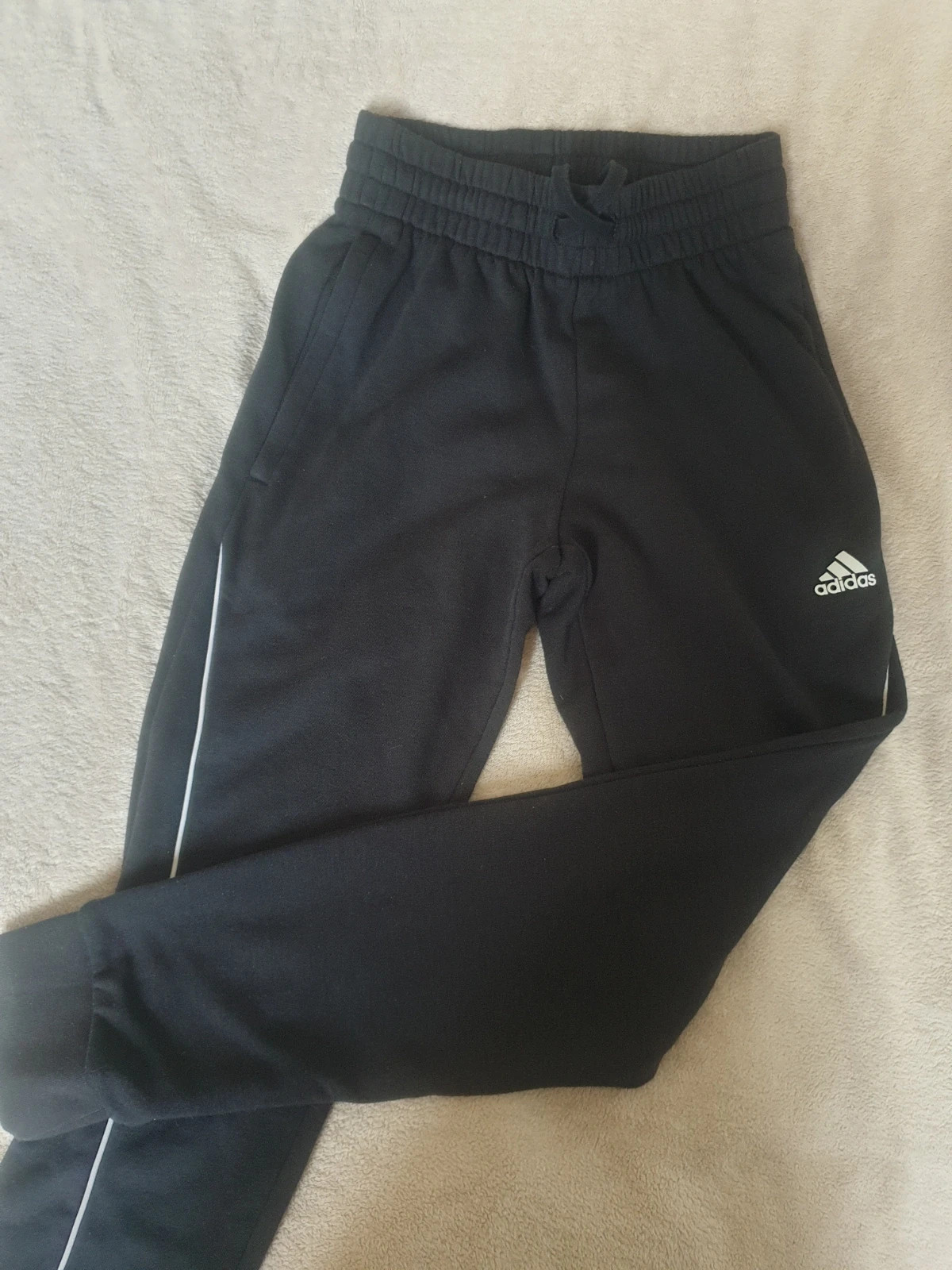Jogging Adidas.