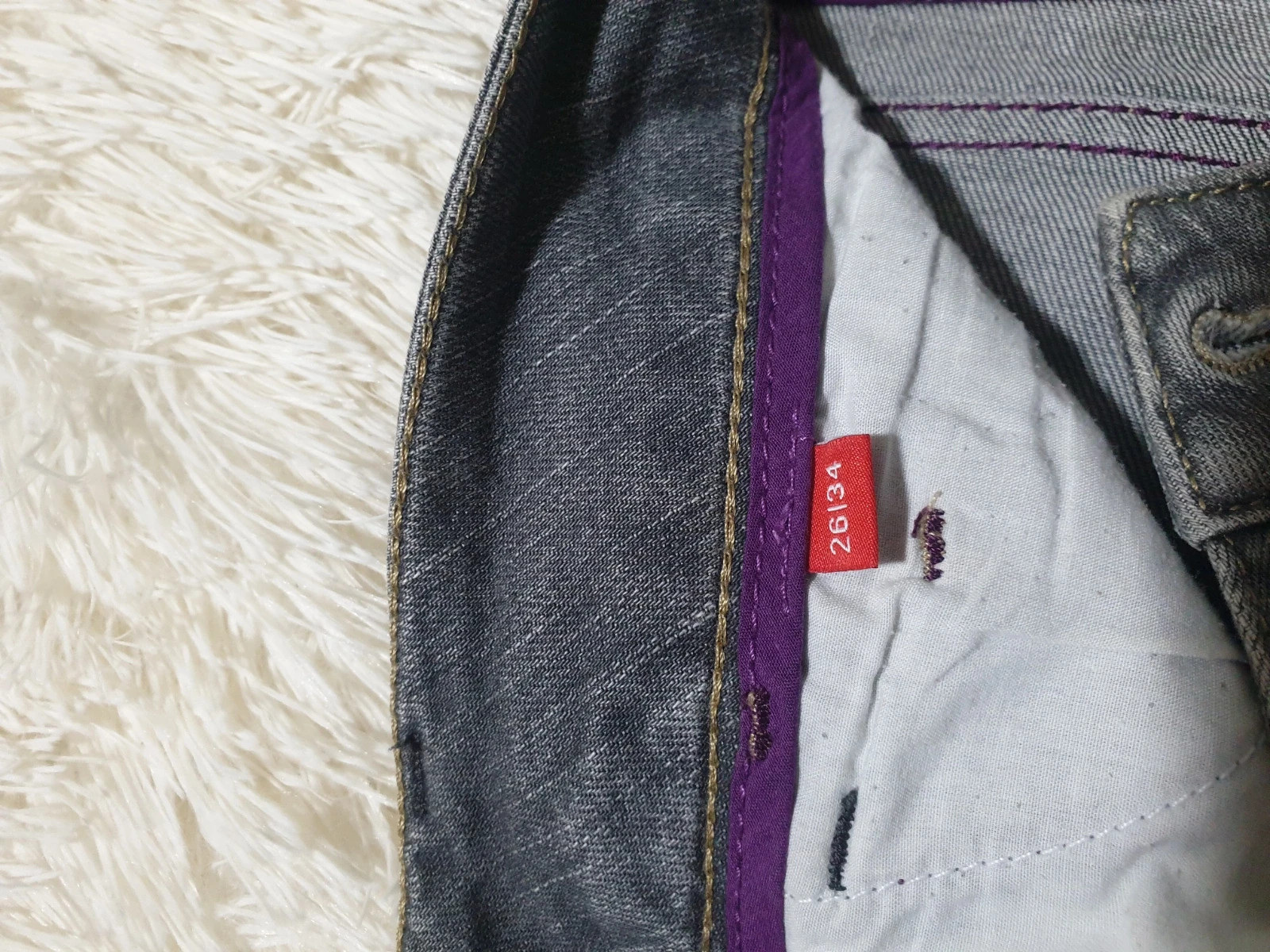 Jeans esprit denime.taille 36.gris.coupe droite. Tres bon état. – Esprit – taille S / 36 / 8 4