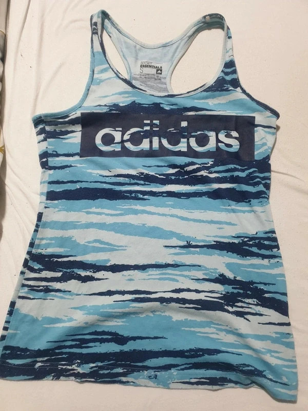 Débardeur Adidas.