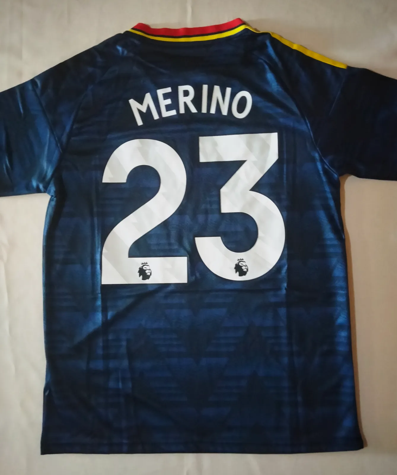 Camiseta Arsenal, 2 equipación. – Adidas – taille M 2