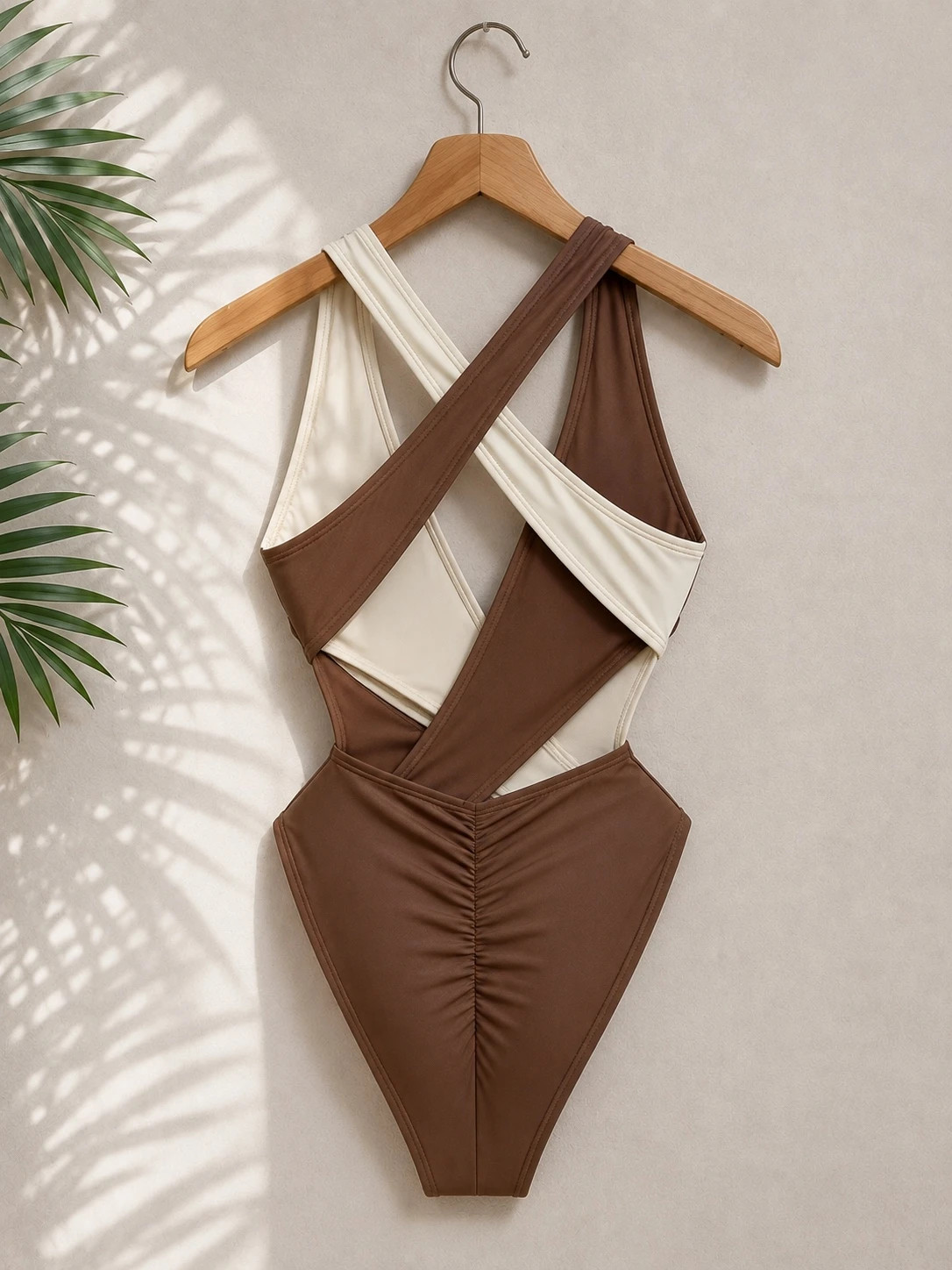 Maillot de bain 1 pièce marron & écru – Cut-out croisé – Taille L – velina – taille XL / 42 / 14 2