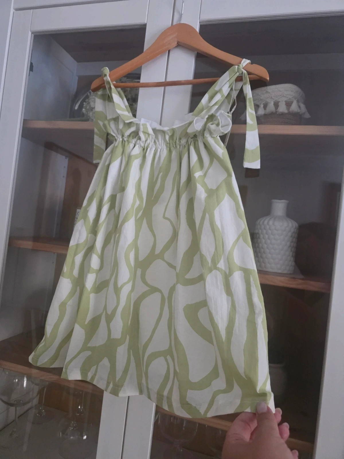Robe avec nœud/Vestido con lazo a juego – taille 7 ans / 122 cm 2