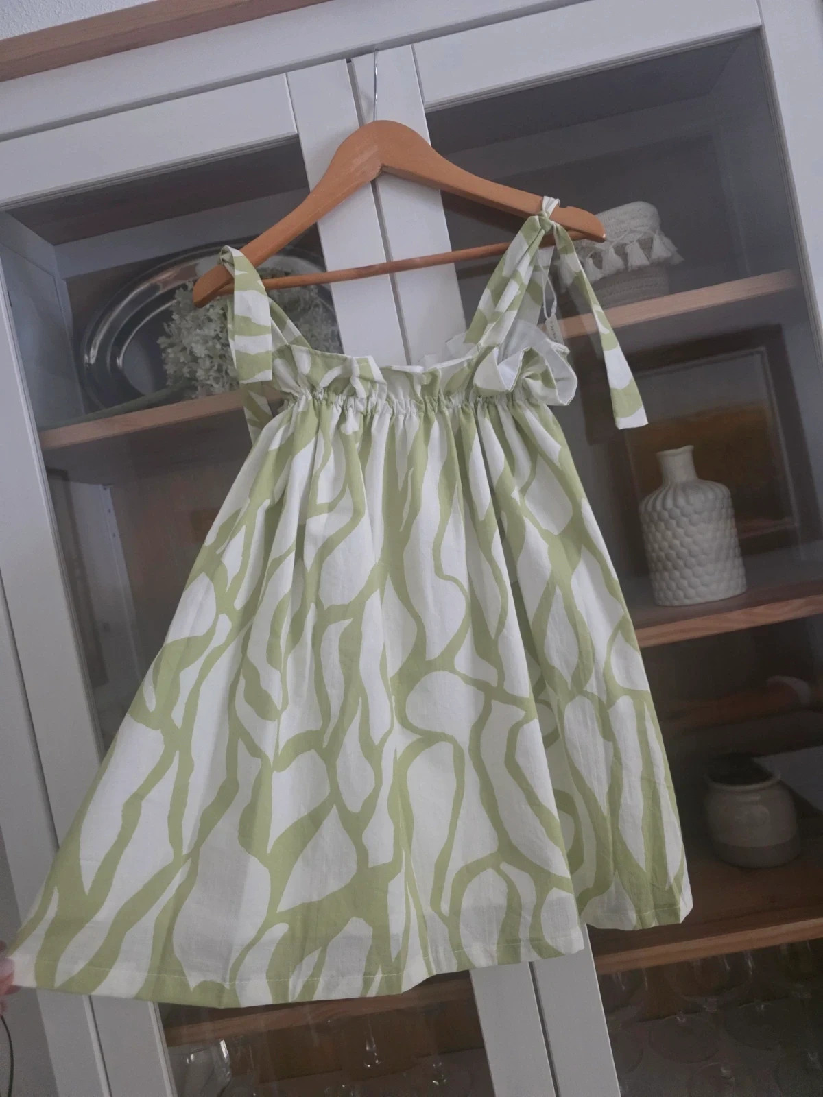 Robe avec nœud/Vestido con lazo a juego – taille 7 ans / 122 cm 4