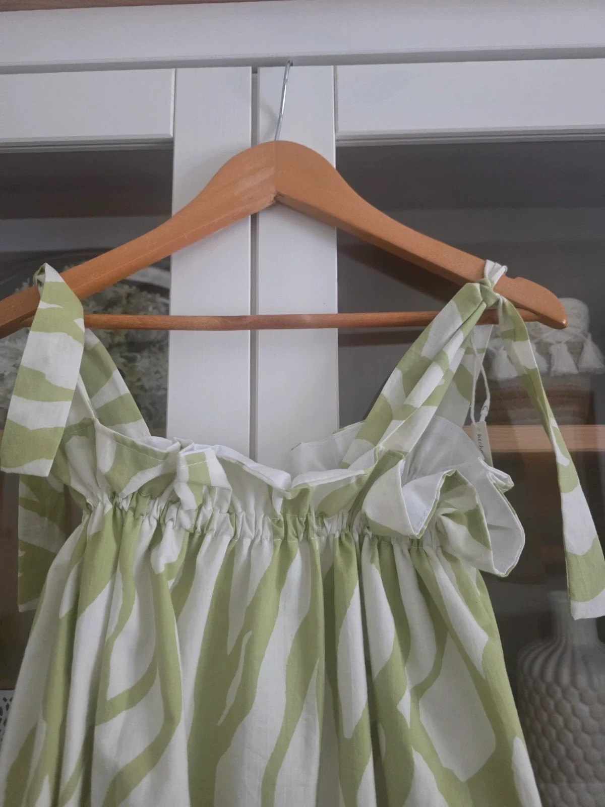 Robe avec nœud/Vestido con lazo a juego – taille 7 ans / 122 cm 5