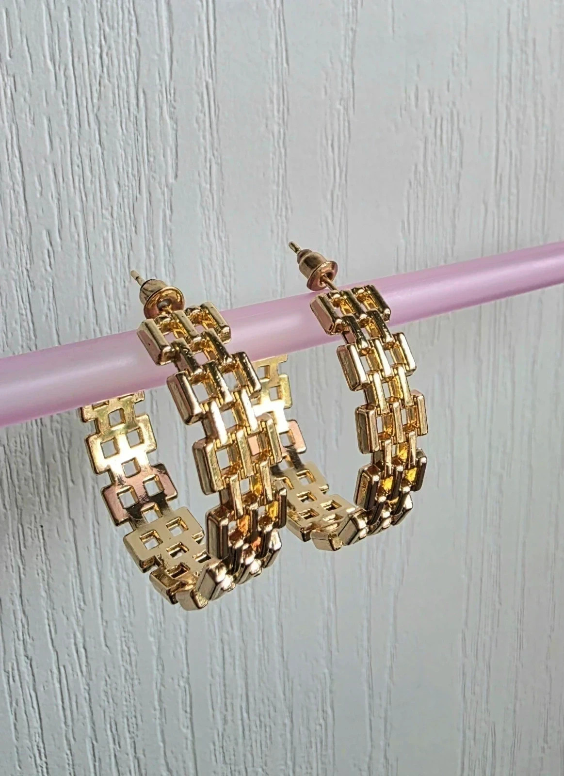 Pendientes aro dorados geométricos Bijou Brigitte sin usar 💛