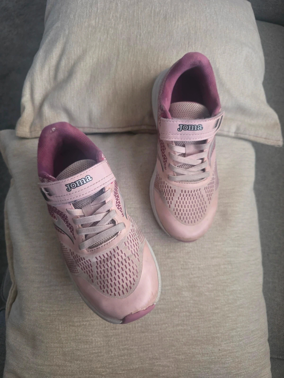 Deportivas Joma de niña