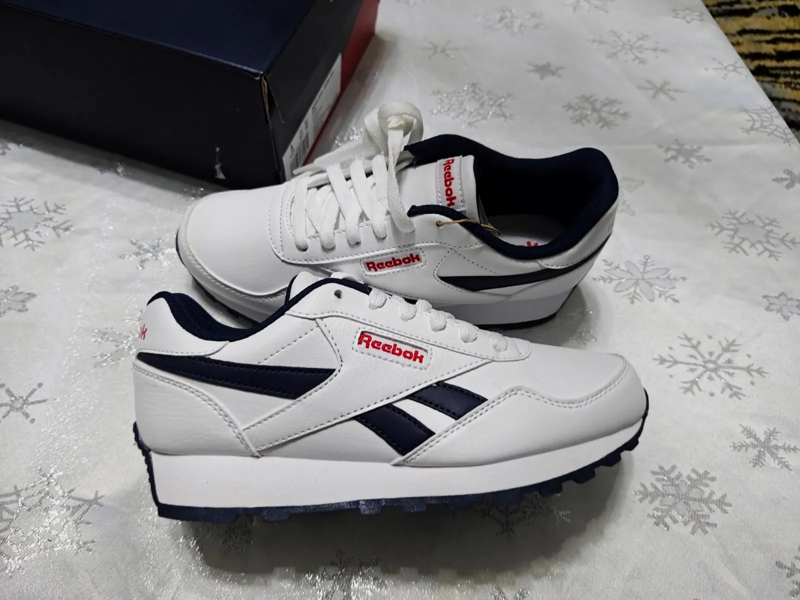 Baskets Reebok Classic Leather blanches et bleues 36.5  – Reebok – taille EU 36 3