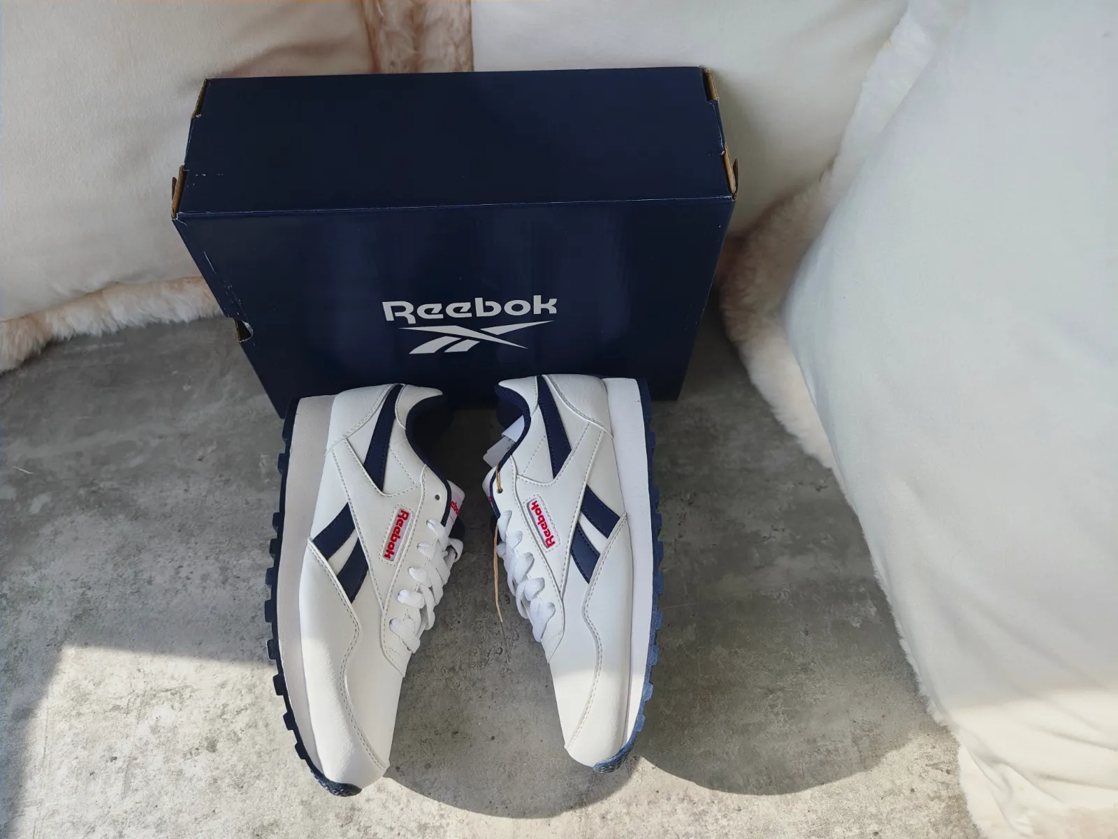 Baskets Reebok Classic Leather blanches et bleues 36.5  – Reebok – taille EU 36 8