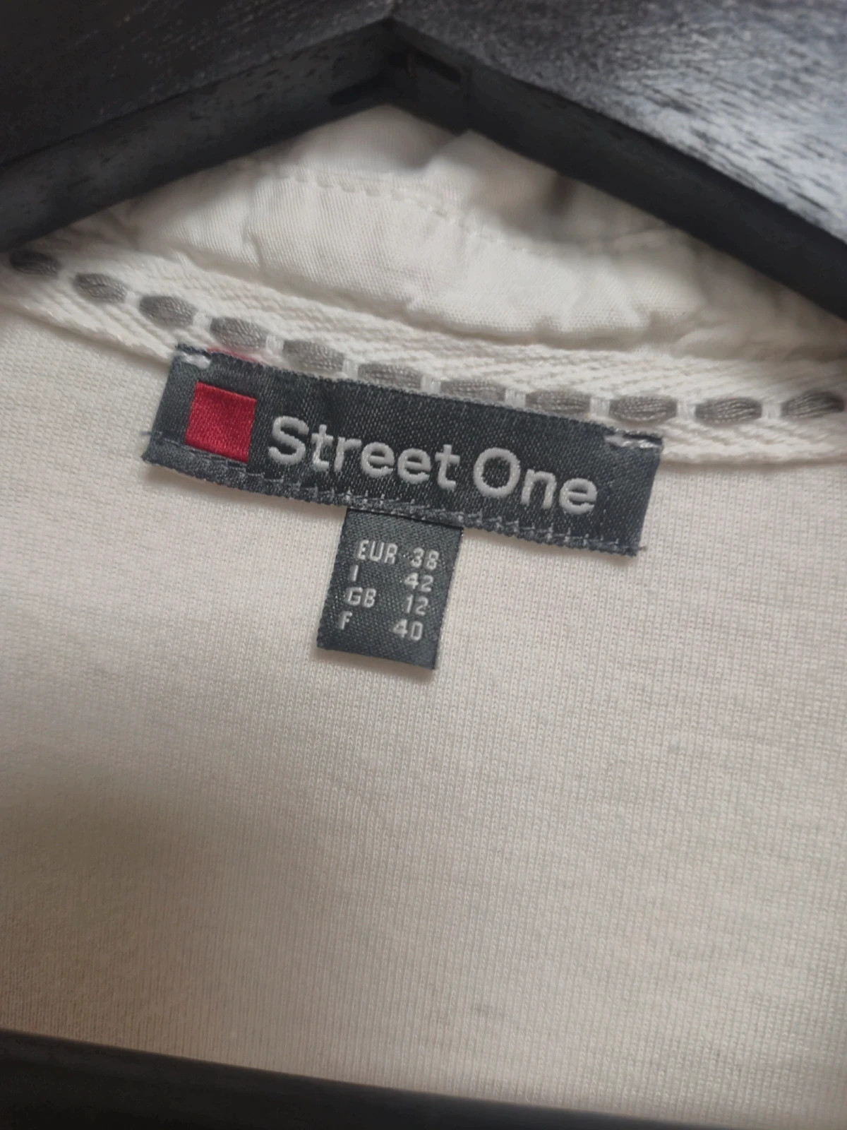 Haut blanc léger _ Street One _ taille M (38) – Street One – taille M / 38 / 10 2