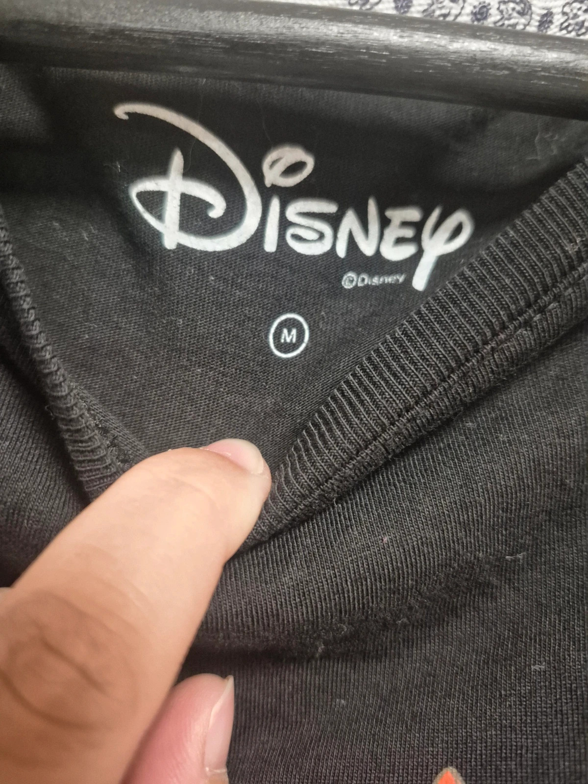 Tee-shirt noir brodé le roi lion Disney taille M – Disney – taille M / 38 / 10 3