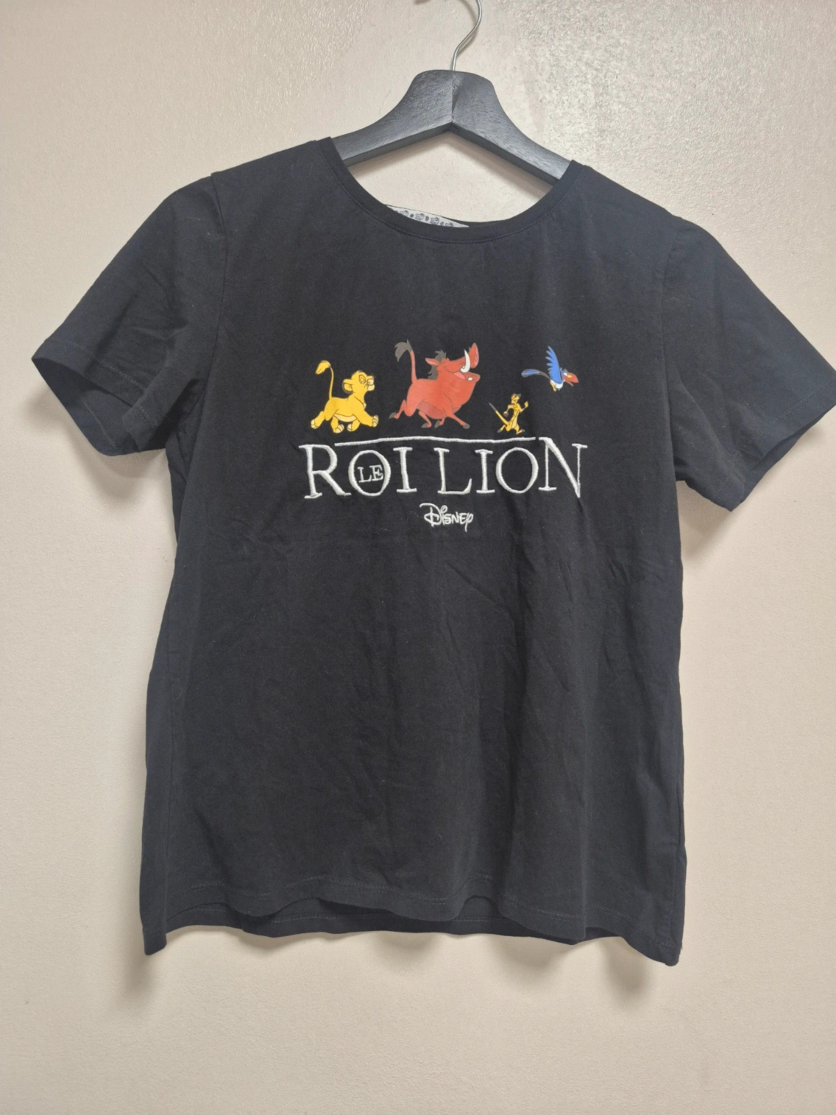 Tee-shirt noir brodé le roi lion Disney taille M – Disney – taille M / 38 / 10 2