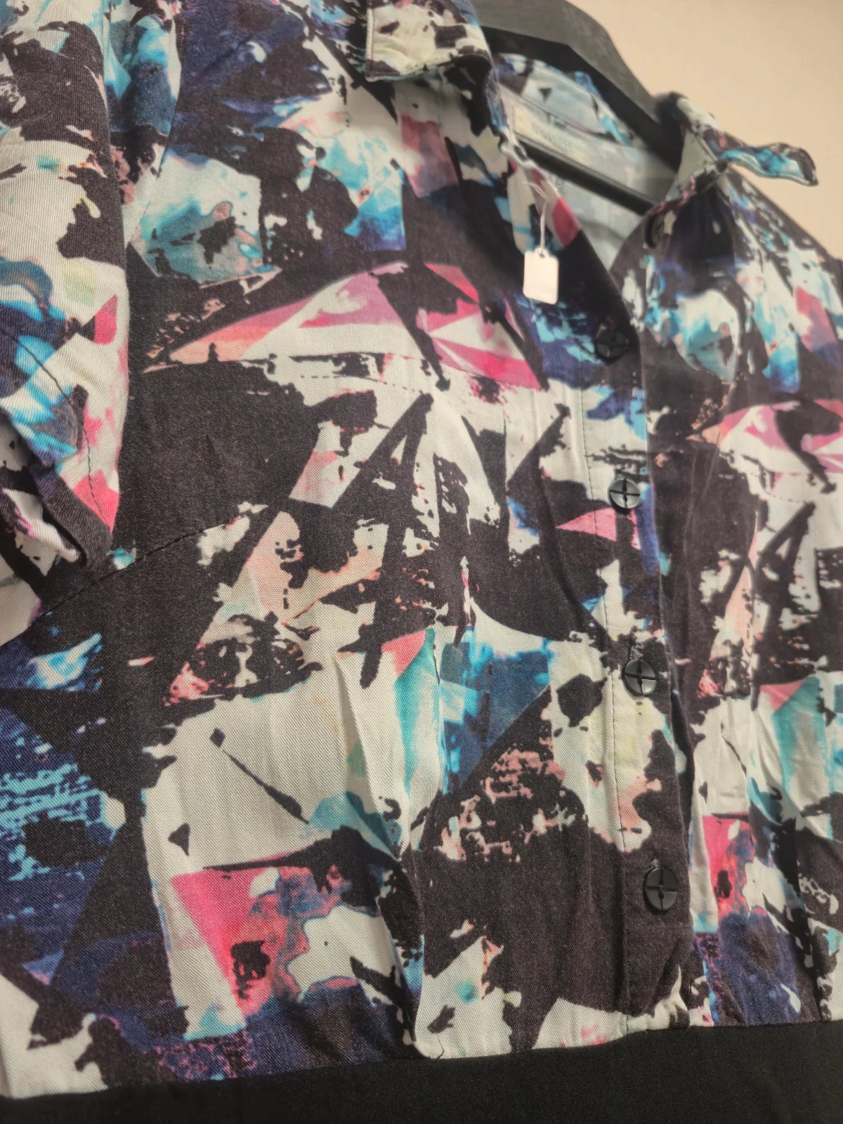 Robe bicolore NÜMPH, haut à motif géométrique, bas noir – Nümph – taille M / 38 / 10 2
