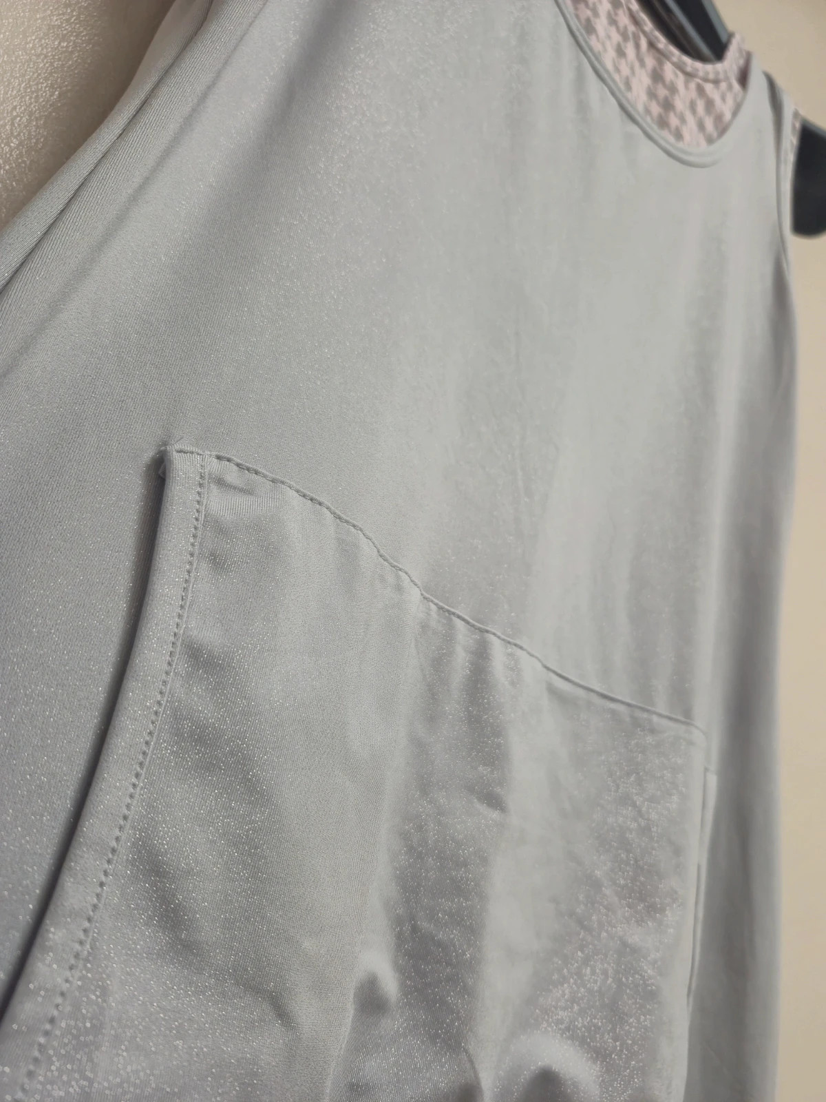 Robe gris sans manches à paillettes – Tendance – taille S / 36 / 8 2