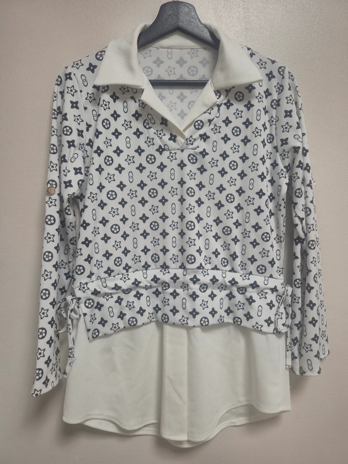 Haut 2-en-1 style monogramme blanc et noir. Taille M L – Tendance – taille M / 38 / 10 2