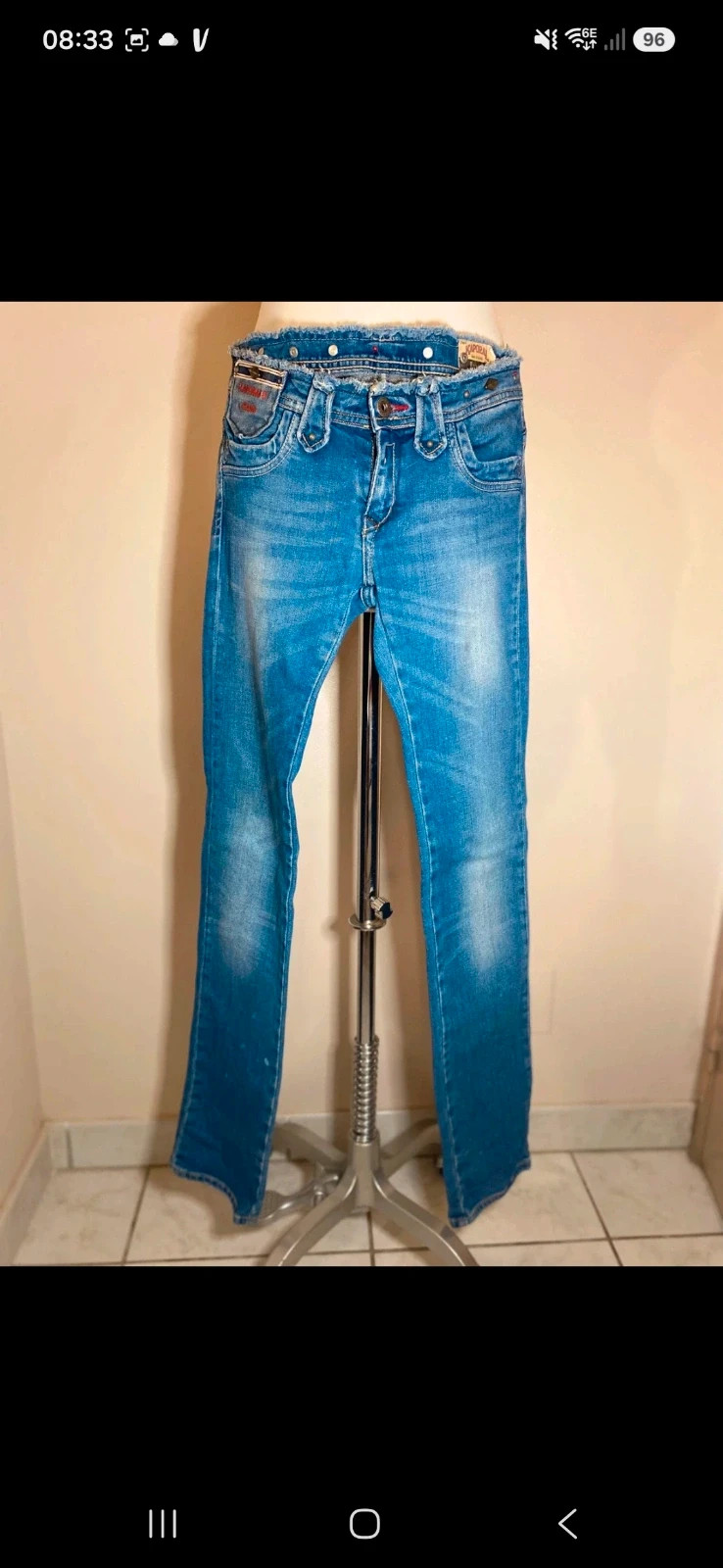 Jean kaporal coupe droite effiloche a la taille T36