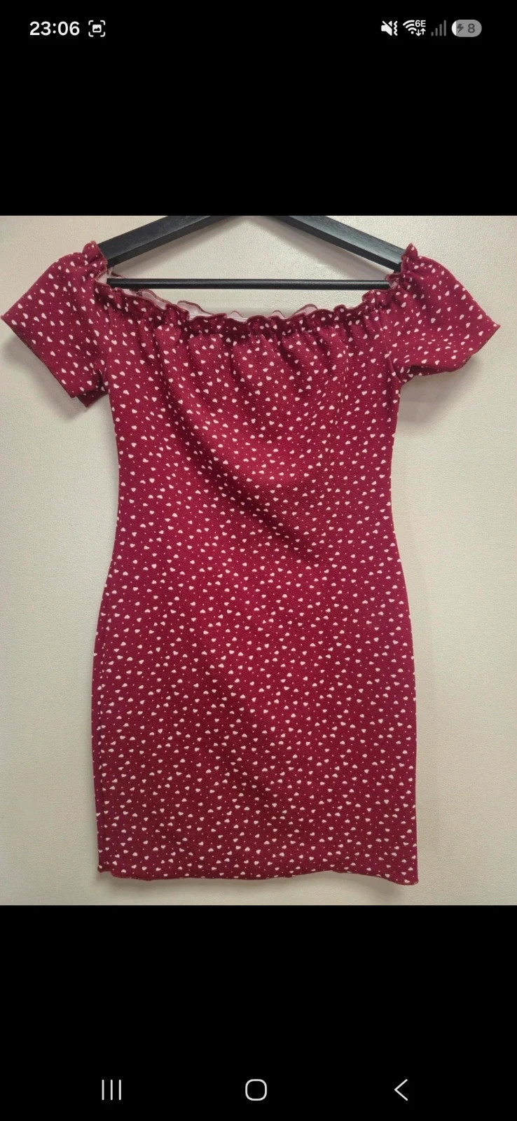 Robe bordeaux petits coeurs épaules dénudées taille S