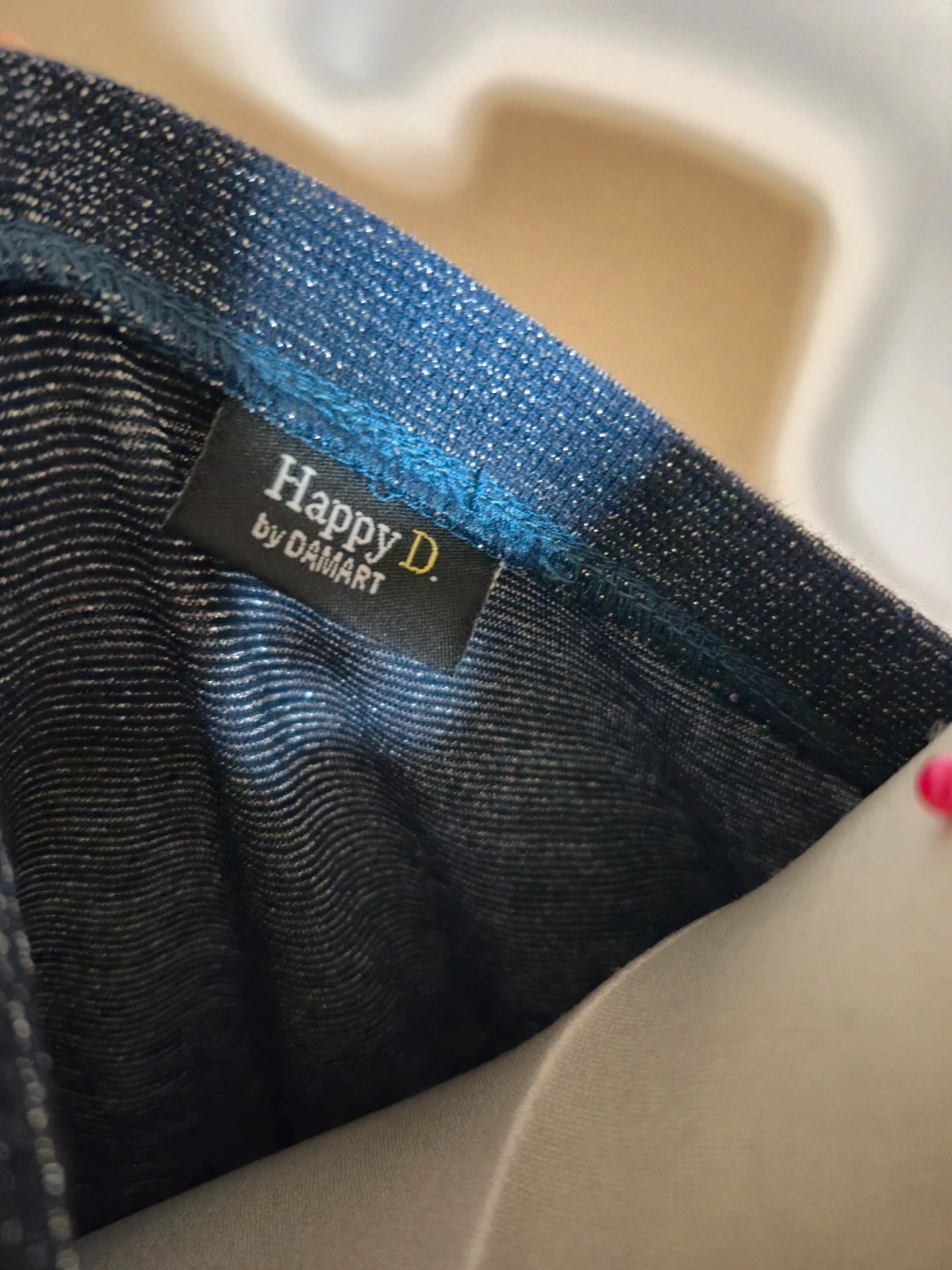Haut manches courtes bleu pailleté scintillant Happy D by Damart taille 40 42 mais taille petit – Damart – taille L / 40 / 12 3