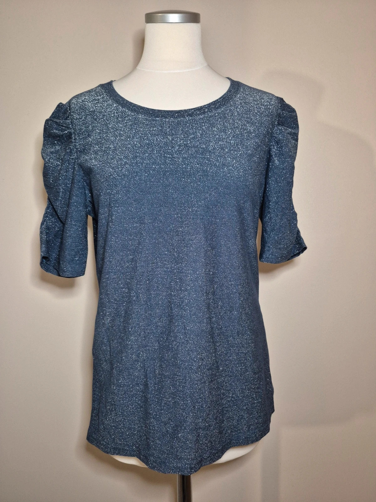 Haut manches courtes bleu pailleté scintillant Happy D by Damart taille 40 42 mais taille petit