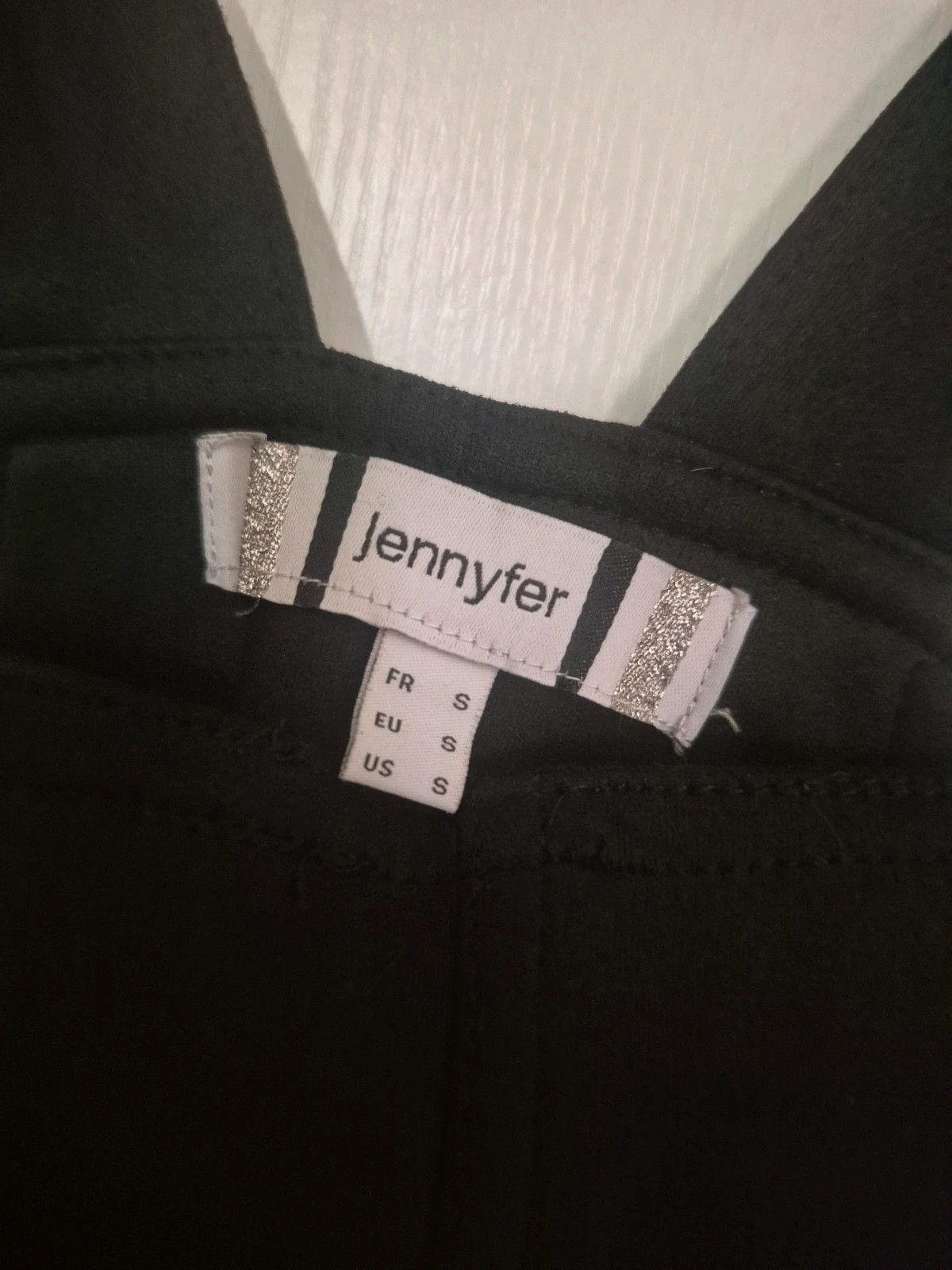 Robe chasuble noire Jennyfer taille S – Jennyfer – taille S / 36 / 8 3