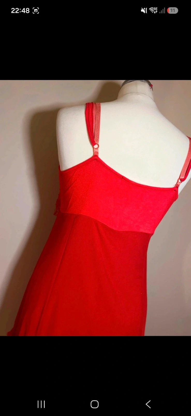 Robe rouge fluide bretelles fines fleurs – Tendance – taille S / 36 / 8 4