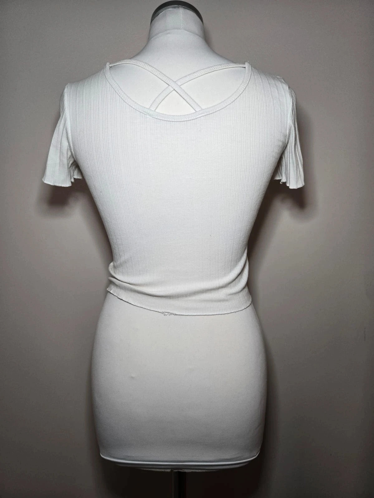T-shirt blanc côtelé crop top dos croisé manches courtes – Shein – taille S / 36 / 8 3