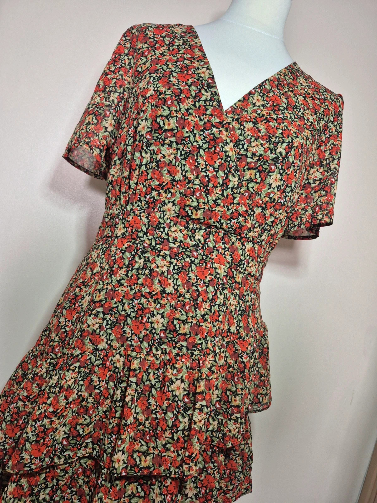 Robe Daphnea Paris fleurie volants taille M – Daphnea – taille M / 38 / 10 3