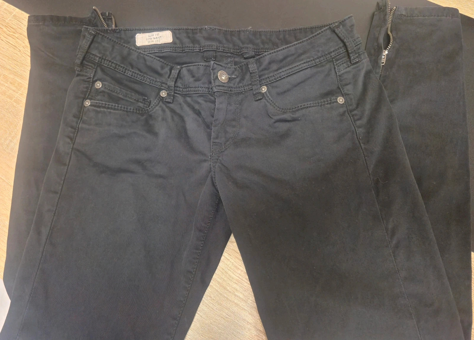 Jean slim noir Pepe Jeans avec zips aux chevilles taille 36 – Pepe Jeans – taille S / 36 / 8 3