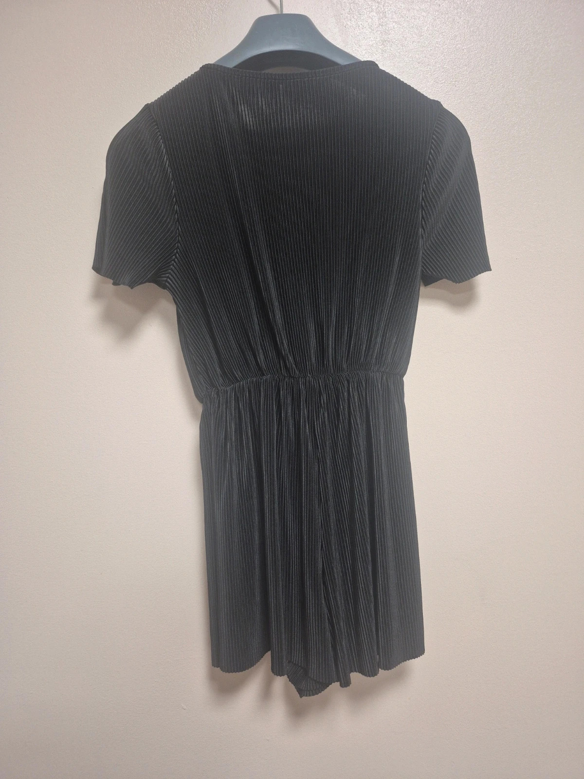 Robe short court noir taille S – Jennyfer – taille S / 36 / 8 4