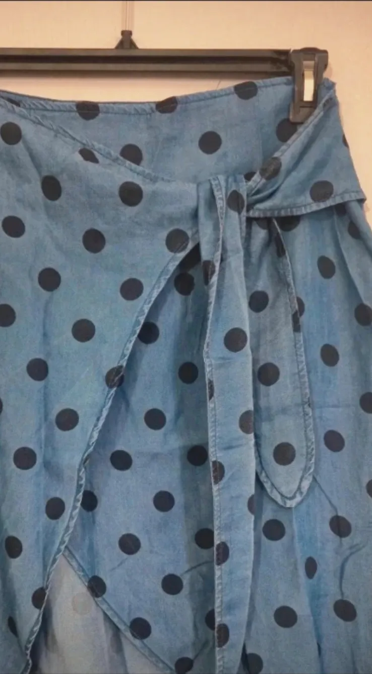Jupe portefeuille en jean à pois – Mango – taille Taille unique 3