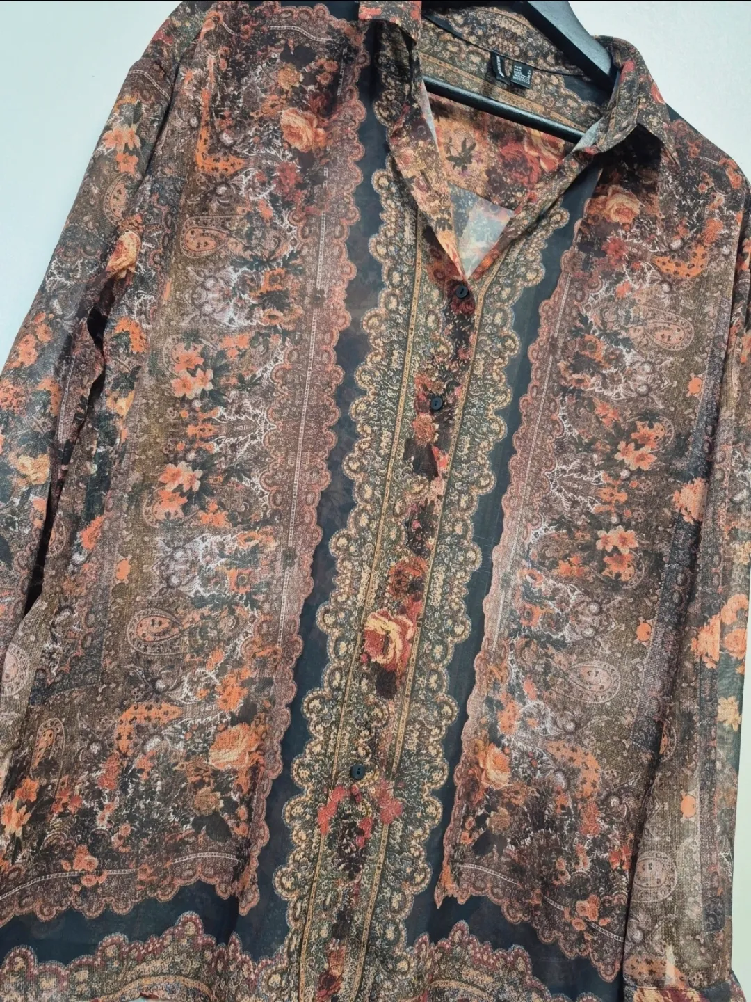 Chemise fluide Mango à motifs cachemire et fleurs – Mango – taille M 3
