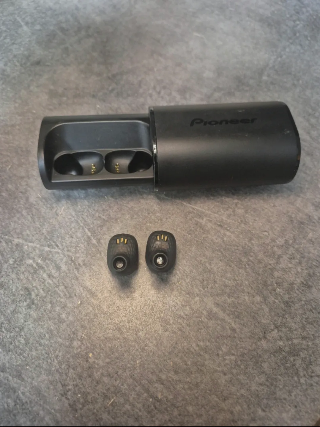 Écouteurs sans fil Pioneer avec boîtier de charge – Pioneer 2