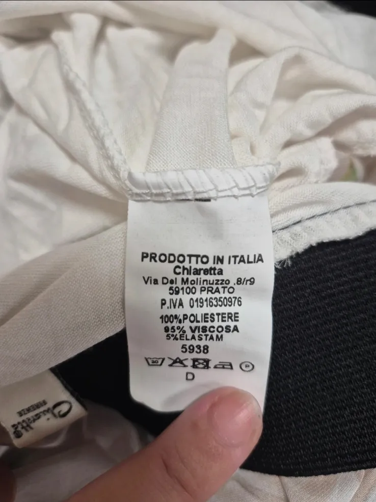 Jupe fluide asymétrique à fleurs Chiaretta – Chiaretta – taille Taille unique 5