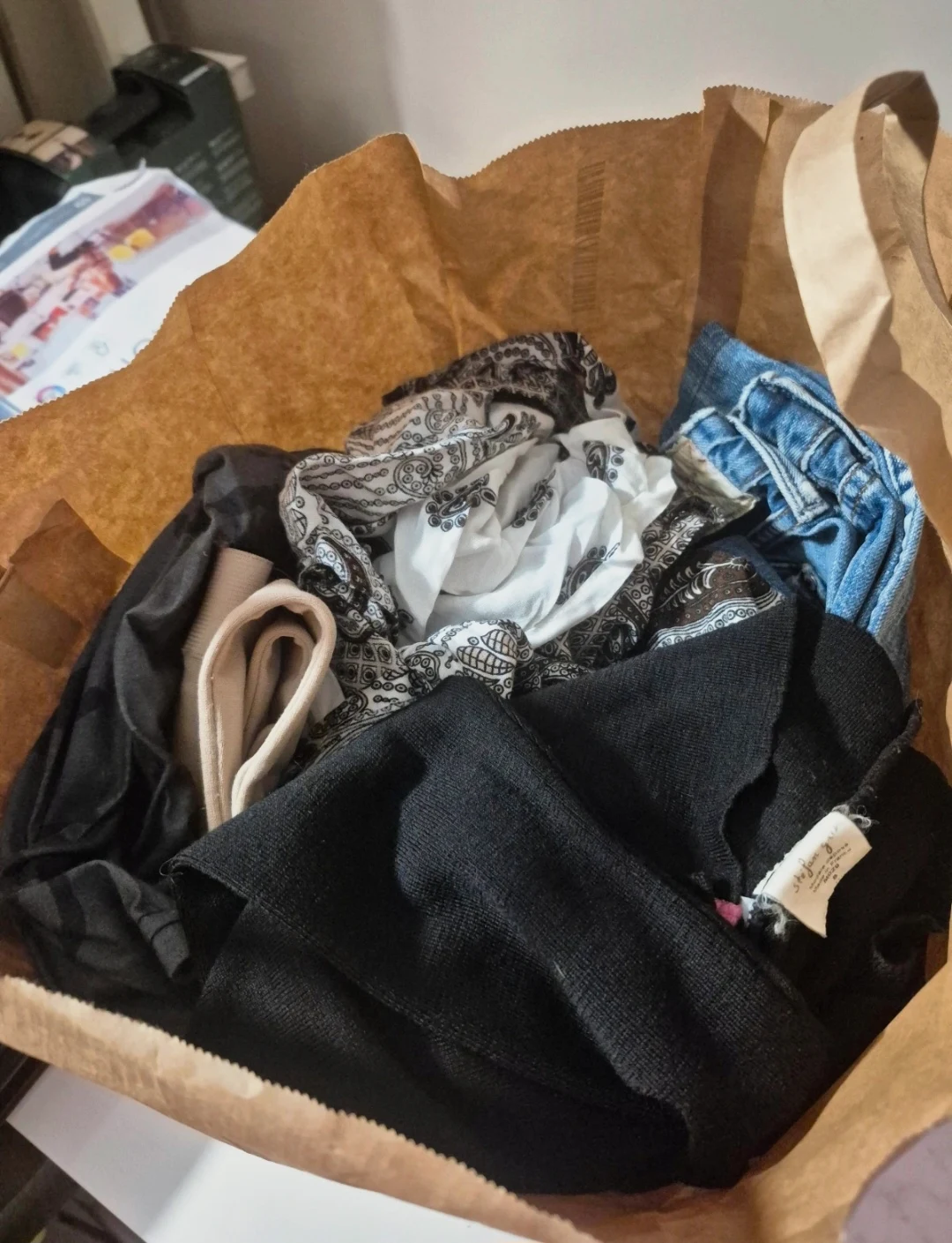 Lot vêtements 9 pièces taille m – Diverses – taille M