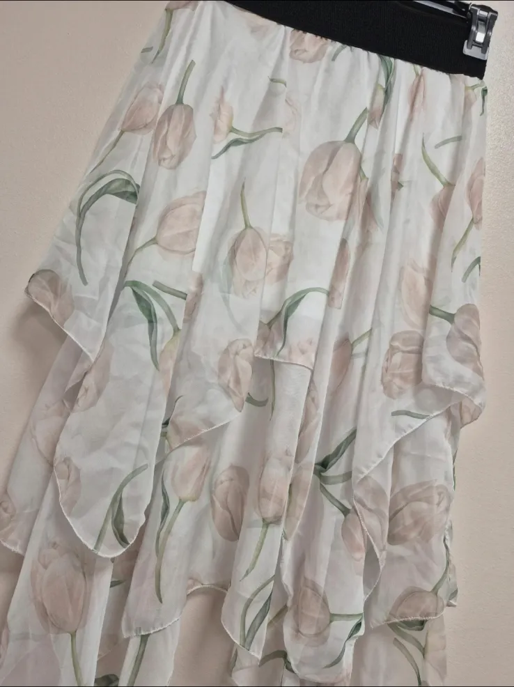 Jupe fluide asymétrique à fleurs Chiaretta – Chiaretta – taille Taille unique 2
