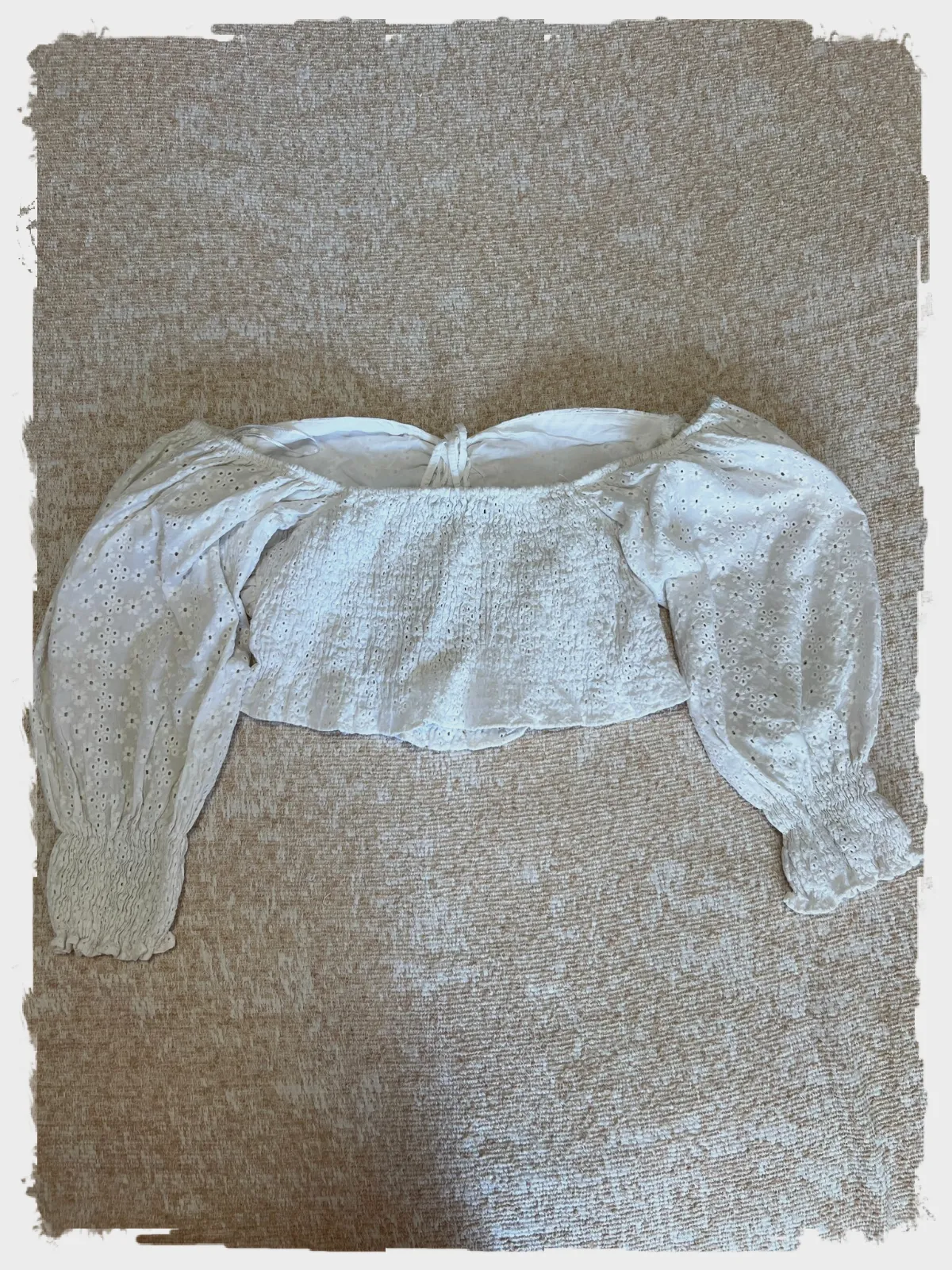 Haut Crop Top blanc brodé - Zara - Taille M – Zara – taille M 2