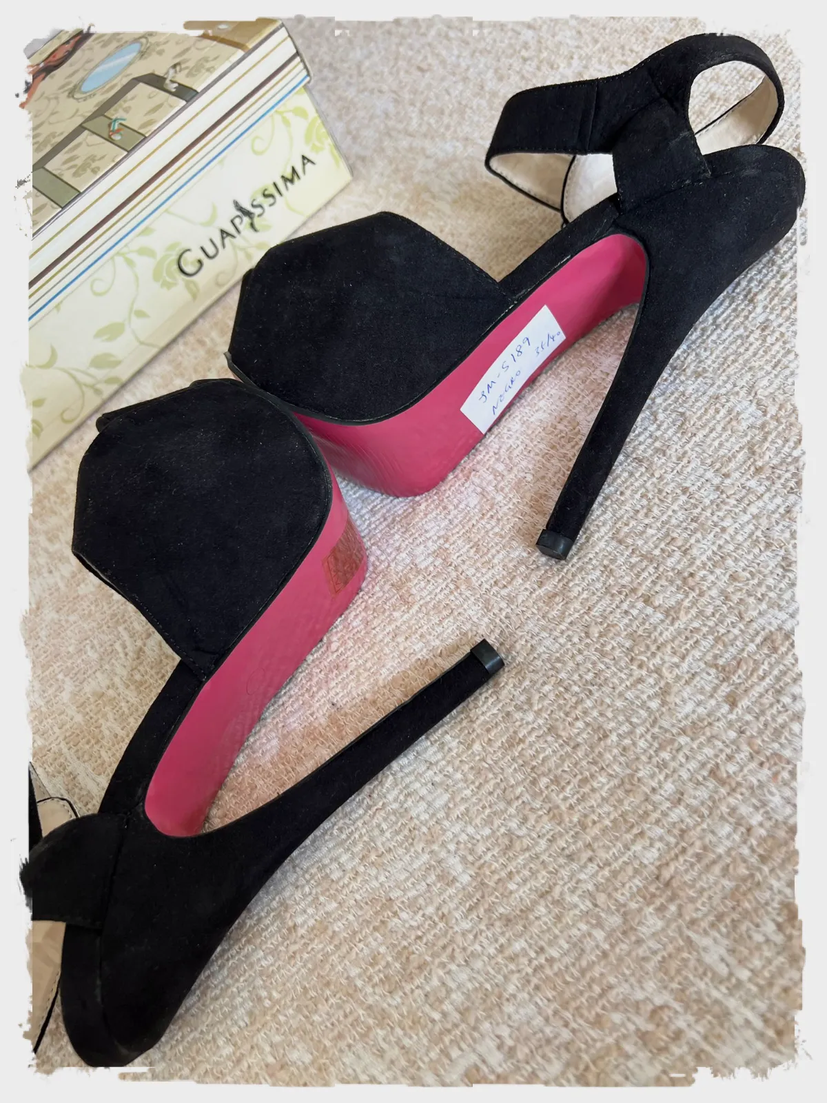 Chaussure à talons aiguilles noires Guapissima – Élégantes et chic - talon haut – Guapissima – taille EU 36 4