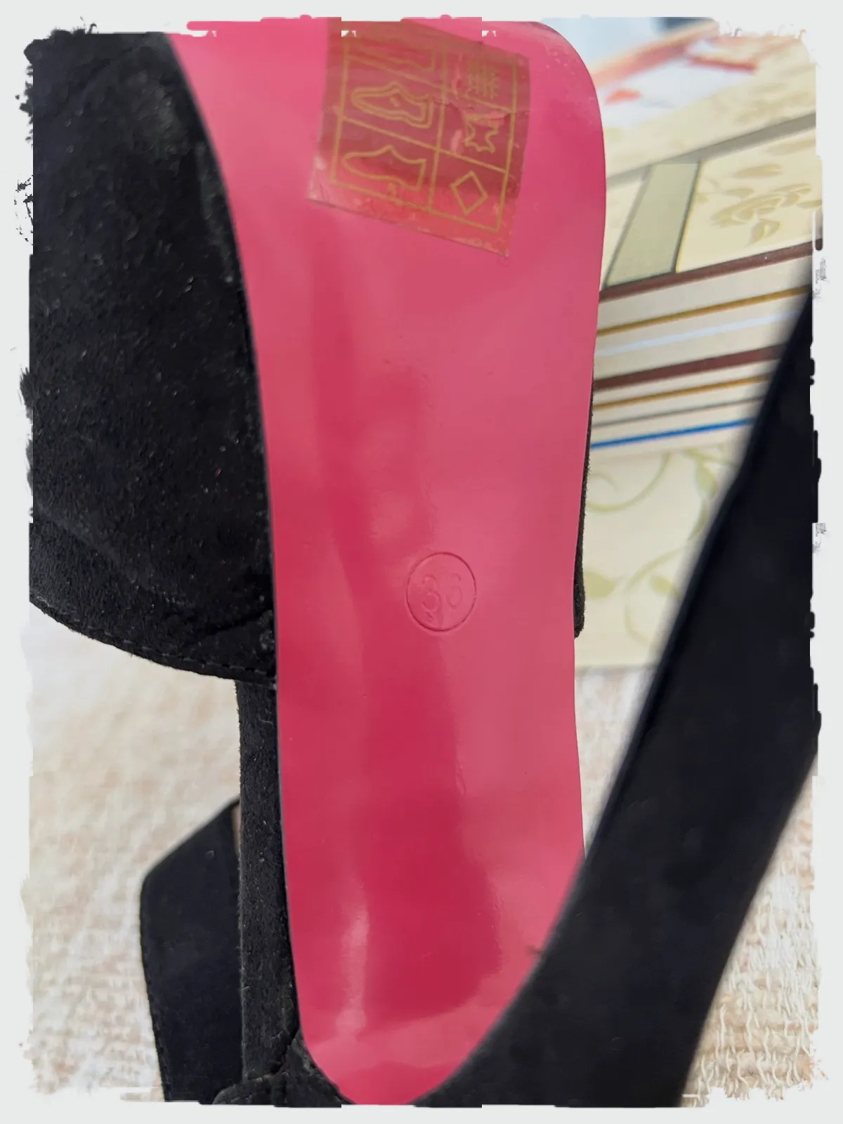 Chaussure à talons aiguilles noires Guapissima – Élégantes et chic - talon haut – Guapissima – taille EU 36 5