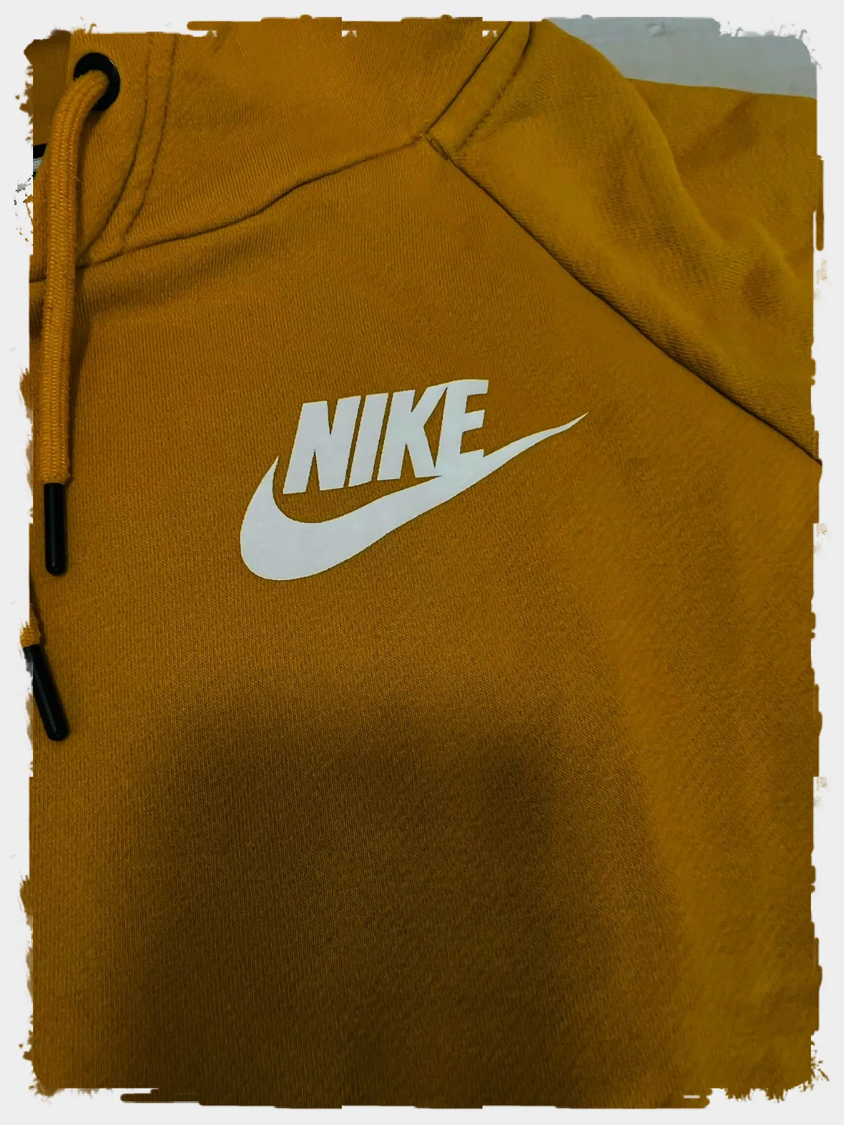 Pull à capuche Nike jaune / moutarde - Taille M – Nike – taille M 3