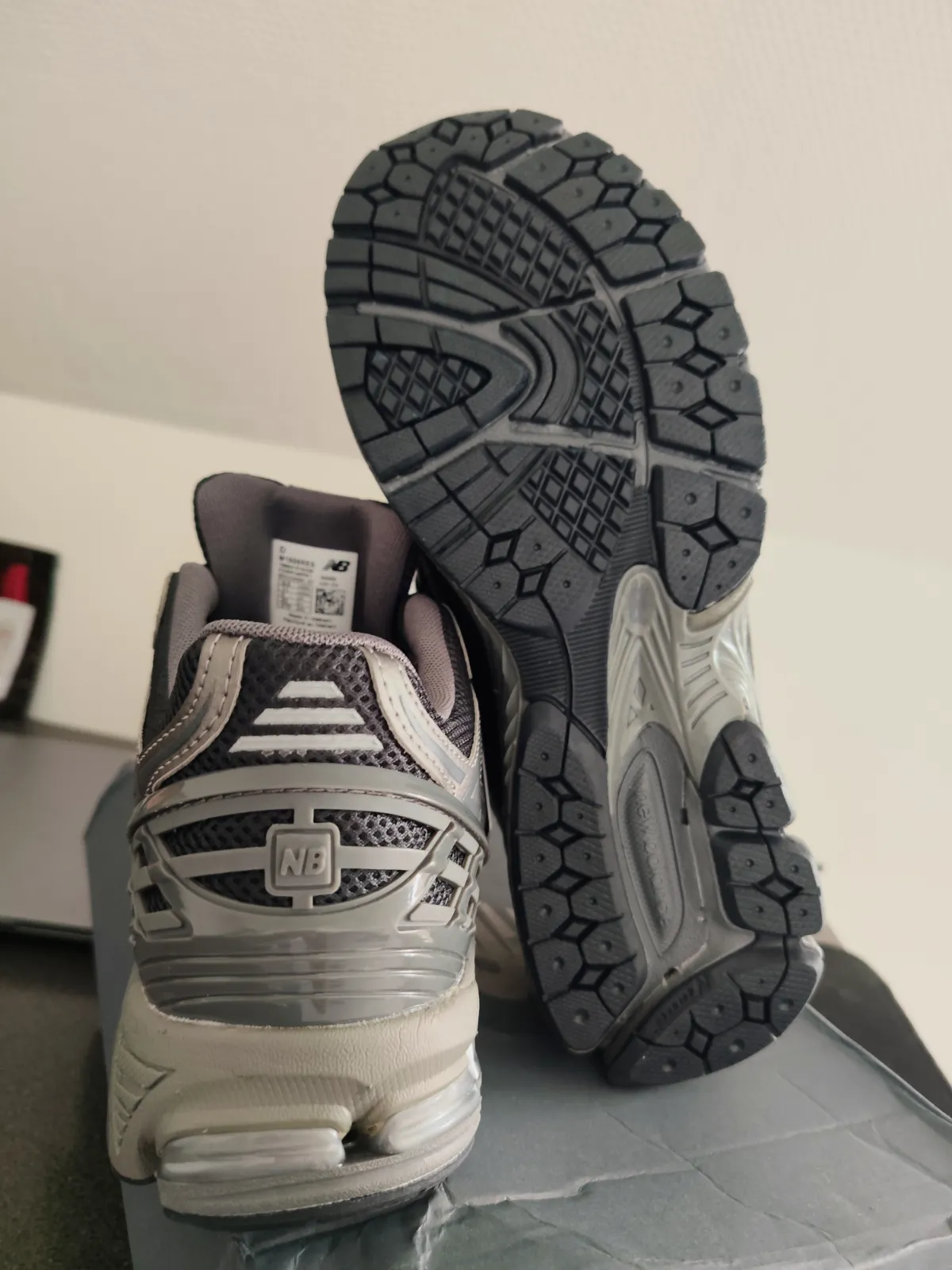 👟 New Balance 1906R – Gris / Noir – New Balance – taille EU 43 5