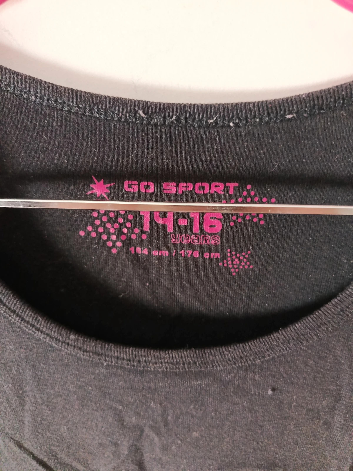 🧡Je vends ce t-shirt Go Sport noir🧡 – Go Sport – taille 14 ans / 164 cm 3