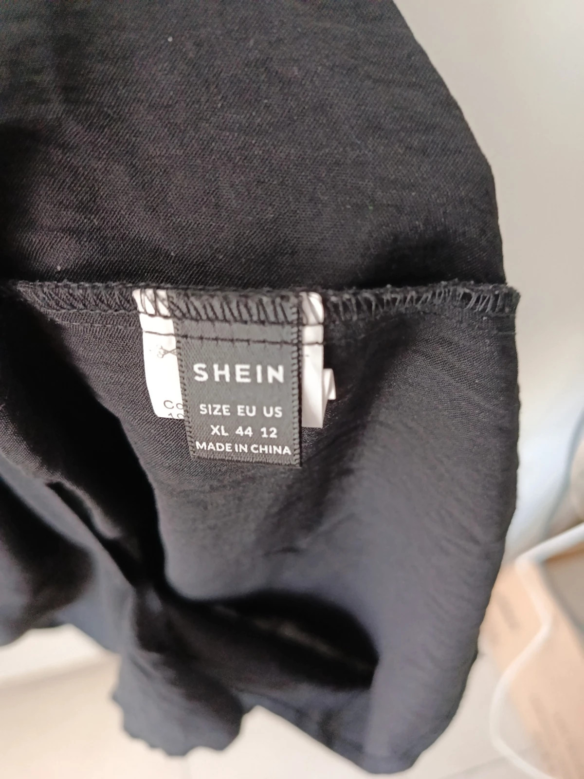 Je vends cette robe noire de la marque Shein – Shein – taille XXL / 44 / 16 3