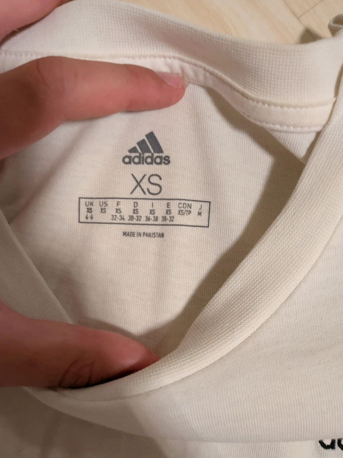 T-shirt blanc Adidas – adidas – taille XS / 34 / 6 2
