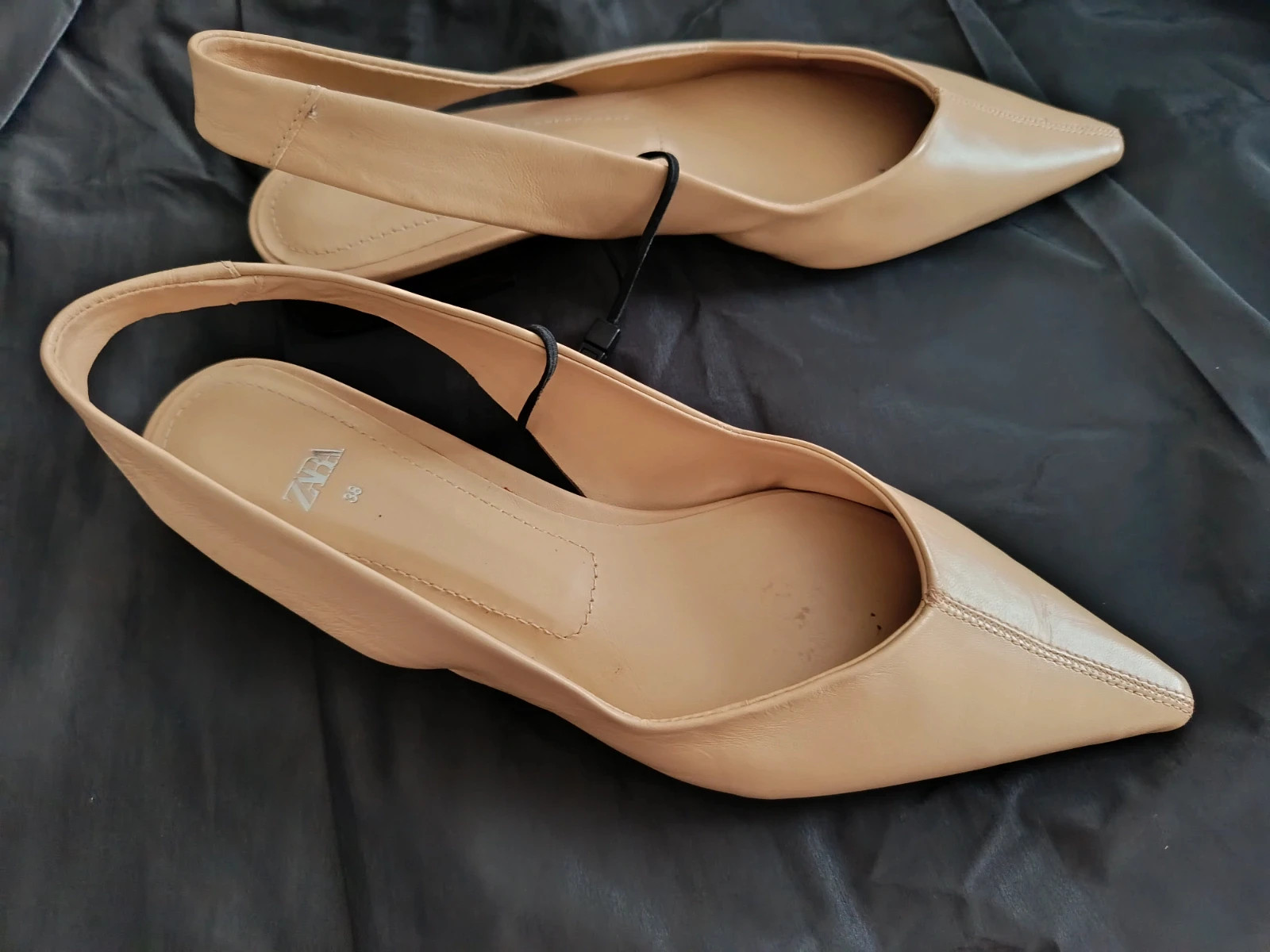 Elegancia minimalista para tus pies🔥🔥 – Zara – taille 38 2