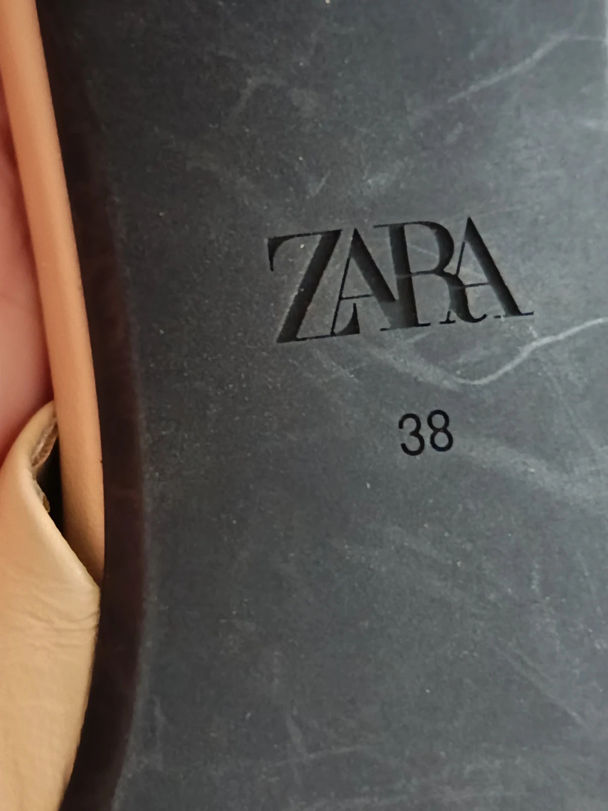Elegancia minimalista para tus pies🔥🔥 – Zara – taille 38 5