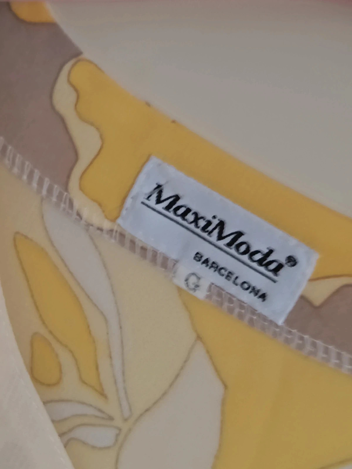 kaftán Maxi Moda de color amarillo y taupe 🔥🔥 – MAXIMODA – taille L / 40 / 12 5