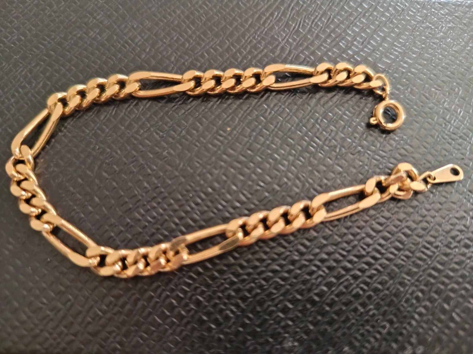 Pulsera de Cadena Estilo Figaro Baño de Oro 18K🔥🔥 2