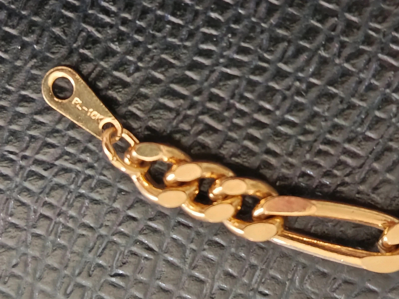Pulsera de Cadena Estilo Figaro Baño de Oro 18K🔥🔥 3